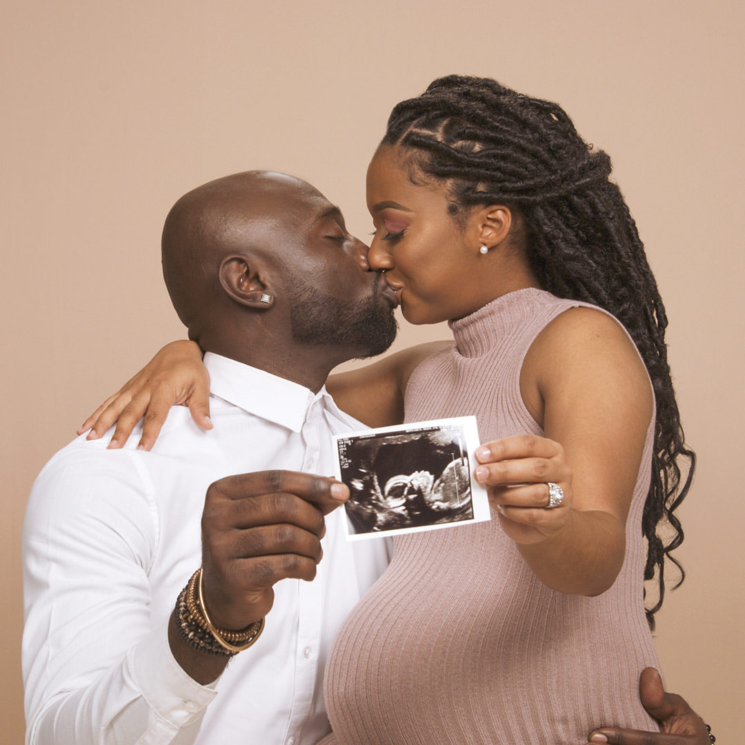 Schedule your maternity photo session today!