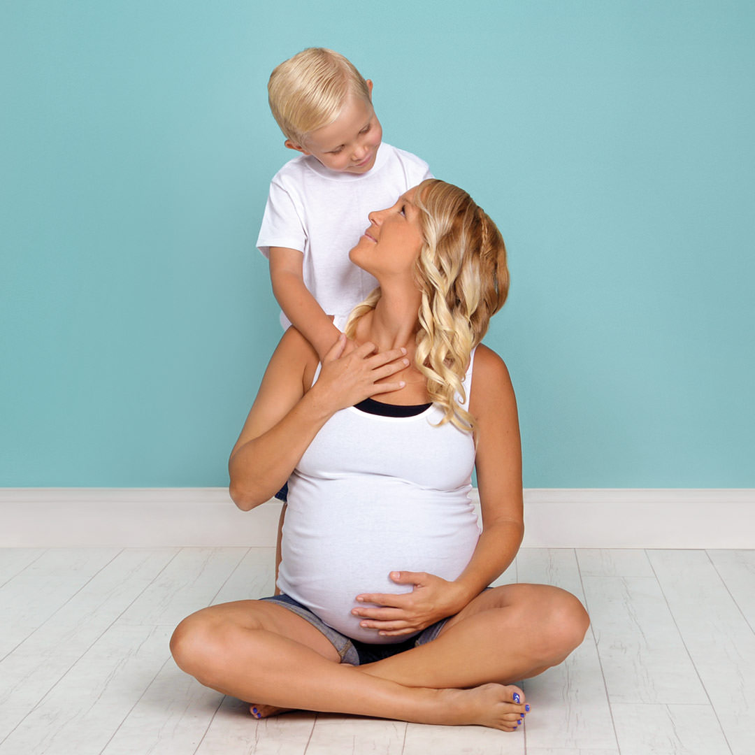 Schedule your maternity photo session today!