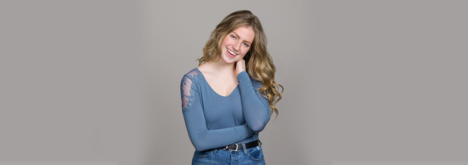 Schedule your senior photography session!