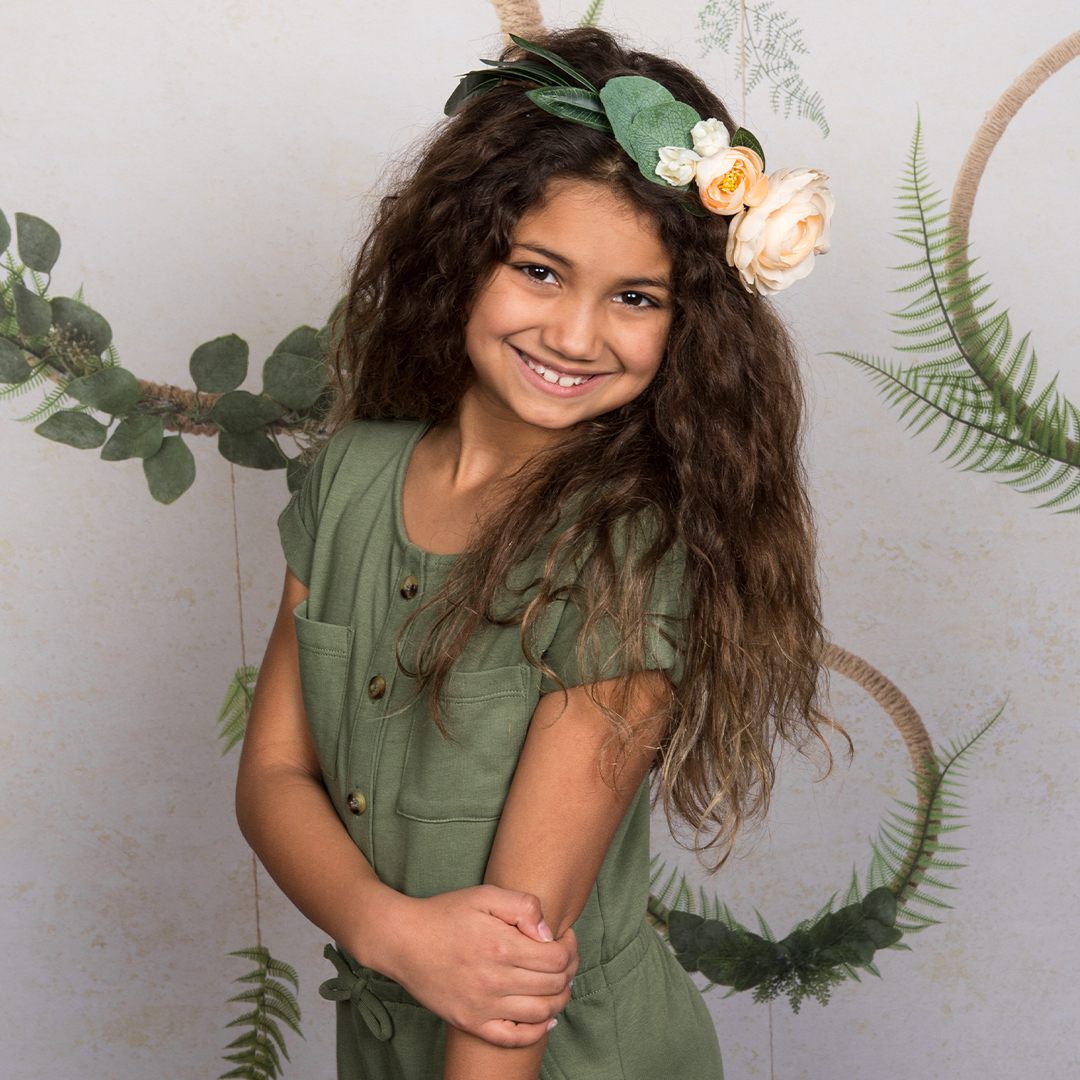 Schedule your Naturally Cute session today!