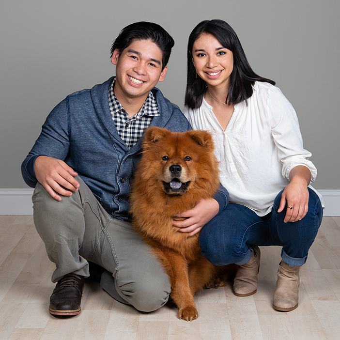 Schedule your holiday pet session today!